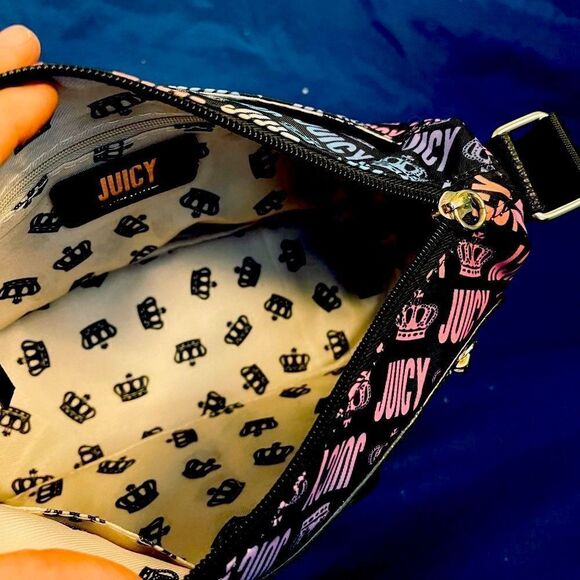 Juicy Couture Hand Bag - Picture 6 of 14
